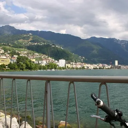 Gorgeous Holiday In Riddes With Terrace * لا تزوماز